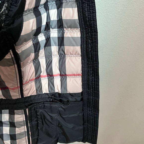 Burberry Black Puffer Vest - Picture 11 of 12